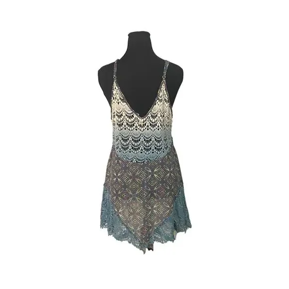 BKE Lace Crochet Layered Boho Babydoll Cami Top Size M Festival Beachy Indie - Picture 3 of 7